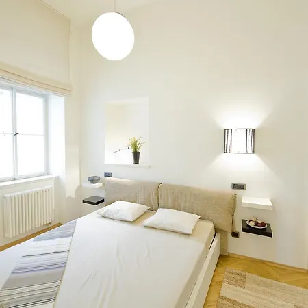Bohemia Old Town Apartment Prague